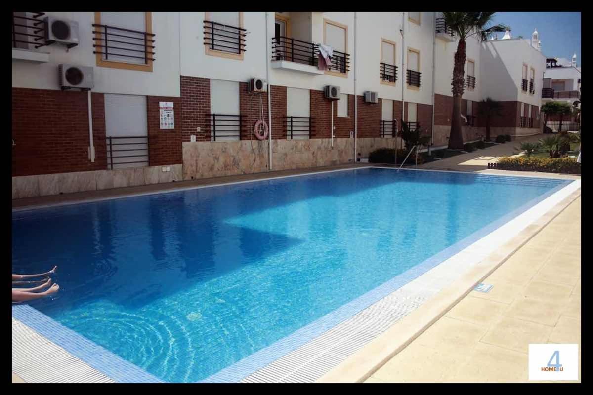Home4U - Fantastic 2 Bedroom Apartment, With Pool Кабанаш-де-Тавіра Екстер'єр фото